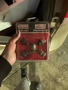 2011 Toyota Sienna CE - Photo 8