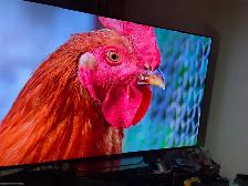 Hisense QLED 55 inches 4K smart like new 55Q9G