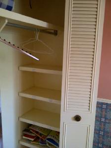 Edgemont NW upstairs master 2room 2bath incl utility EZtransit - Photo 8