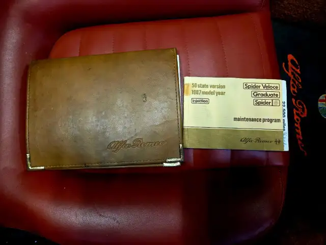 1987 Alfa Romeo Spider Manual Transmission/Very Low KMs/Certi... - Photo 20