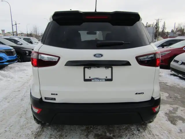 2022 Ford EcoSport SES 4WD 2.0L/CARPLAY/NAVI/B.CAM/SUNROOF/FORD - Photo 9