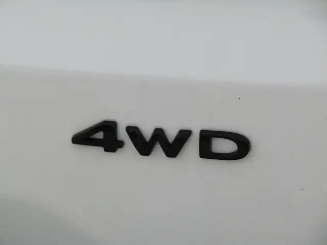 2022 Ford EcoSport SES 4WD 2.0L/CARPLAY/NAVI/B.CAM/SUNROOF/FORD - Photo 10