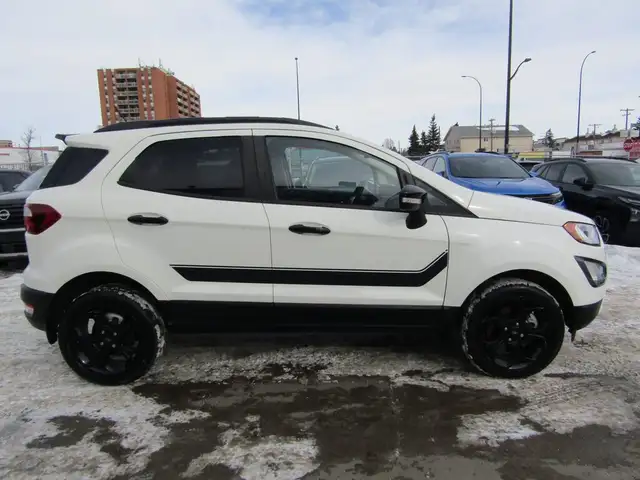 2022 Ford EcoSport SES 4WD 2.0L/CARPLAY/NAVI/B.CAM/SUNROOF/FORD - Photo 12
