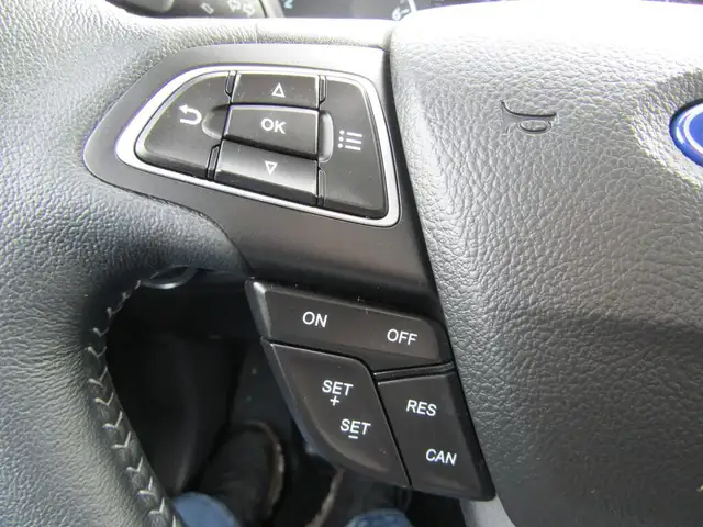 2022 Ford EcoSport SES 4WD 2.0L/CARPLAY/NAVI/B.CAM/SUNROOF/FORD - Photo 27