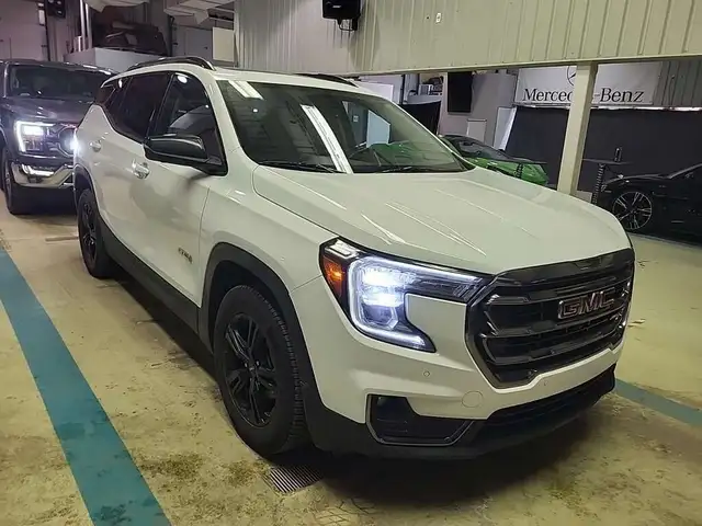 2024 GMC Terrain AT4 l 4WD l 1.5L l 4Cyl l 360 Cam l Pano Sunroo - Photo 2