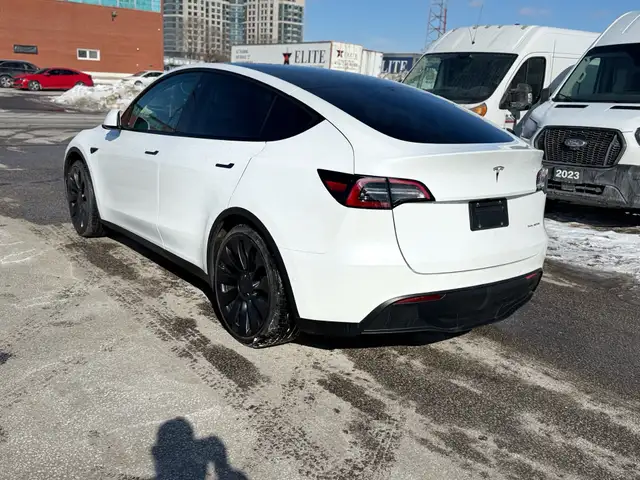 2021 Tesla Model Y Long Range AWD - Photo 5