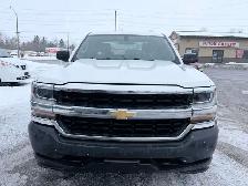 2018 Chevrolet Silverado 1500 - Photo 2