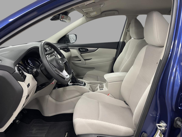 Nissan Qashqai S 2023 - Photo 9