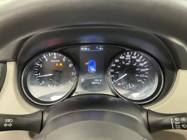 Nissan Qashqai S 2023 - Photo 17