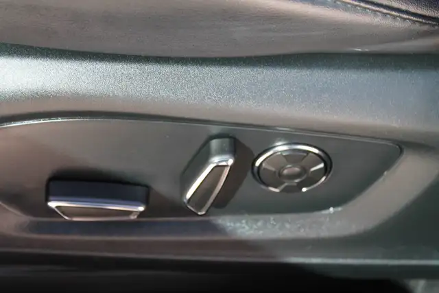 2020 Ford Explorer PLATINUM - Photo 12