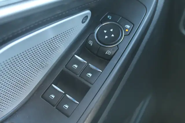 2020 Ford Explorer PLATINUM - Photo 13