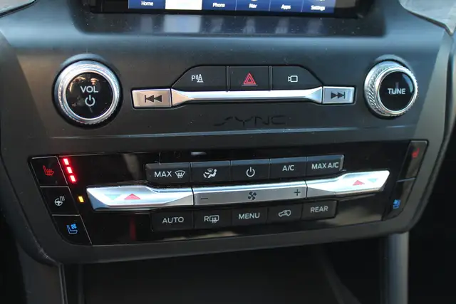 2020 Ford Explorer PLATINUM - Photo 17