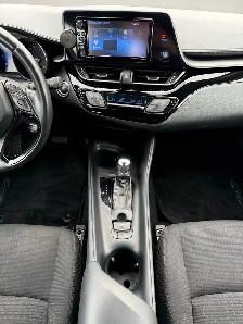2018 Toyota C-HR XLE - Photo 12
