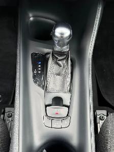 2018 Toyota C-HR XLE - Photo 13