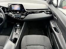 2018 Toyota C-HR XLE - Photo 16