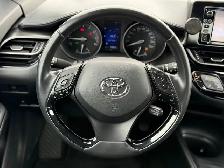 2018 Toyota C-HR XLE - Photo 17