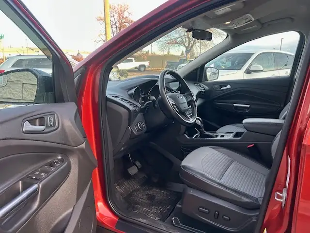 2019 Ford Escape SE 4WD - Photo 9