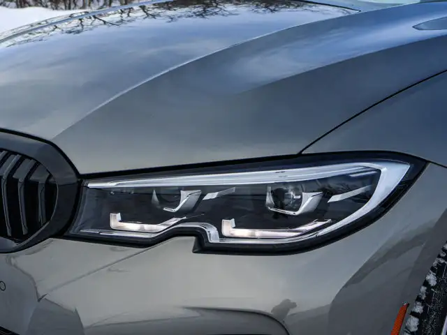 2022 BMW 3 Series 330i xDrive- Sunroof - Heated Seats Steering - Photo 9