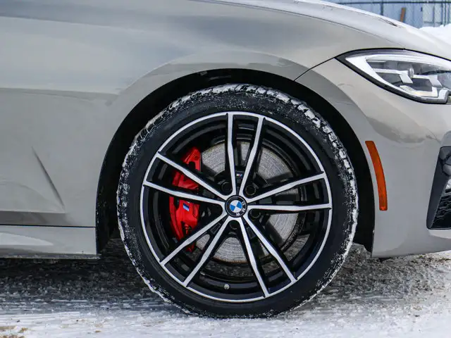 2022 BMW 3 Series 330i xDrive- Sunroof - Heated Seats Steering - Photo 16