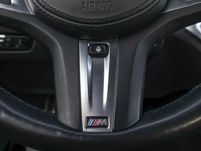 2022 BMW 3 Series 330i xDrive- Sunroof - Heated Seats Steering - Photo 25