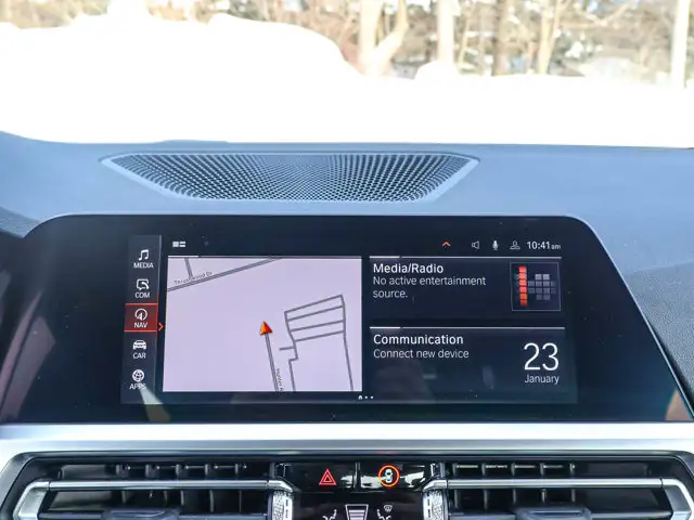 2022 BMW 3 Series 330i xDrive- Sunroof - Heated Seats Steering - Photo 30