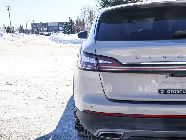 2020 Lincoln Nautilus Reserve- Heated Vented Seats - 360 Camera - Photo 12