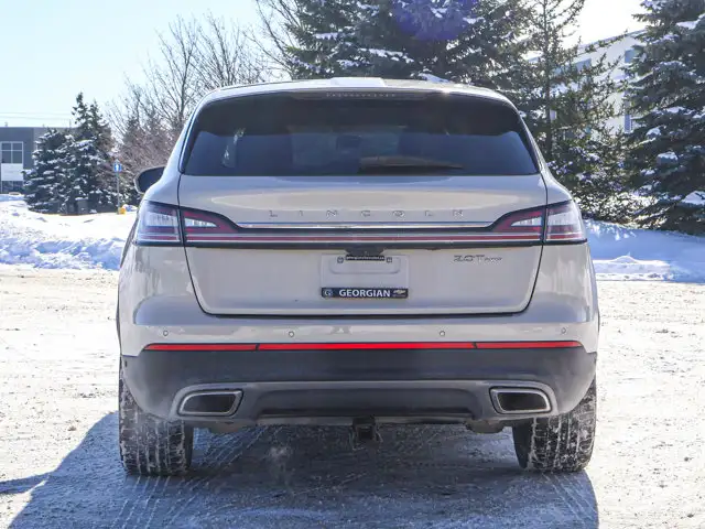 2020 Lincoln Nautilus Reserve- Heated Vented Seats - 360 Camera - Photo 13