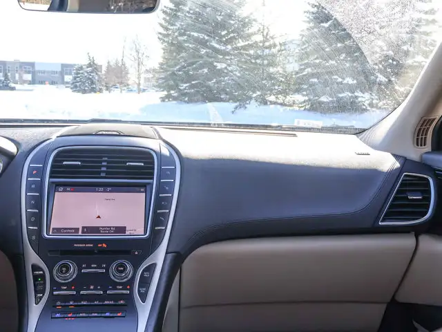 2020 Lincoln Nautilus Reserve- Heated Vented Seats - 360 Camera - Photo 22