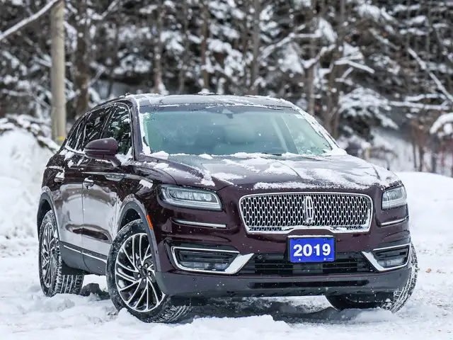 2019 Lincoln Nautilus Reserve- Pano Roof - Heated Vented Seats - Photo 2