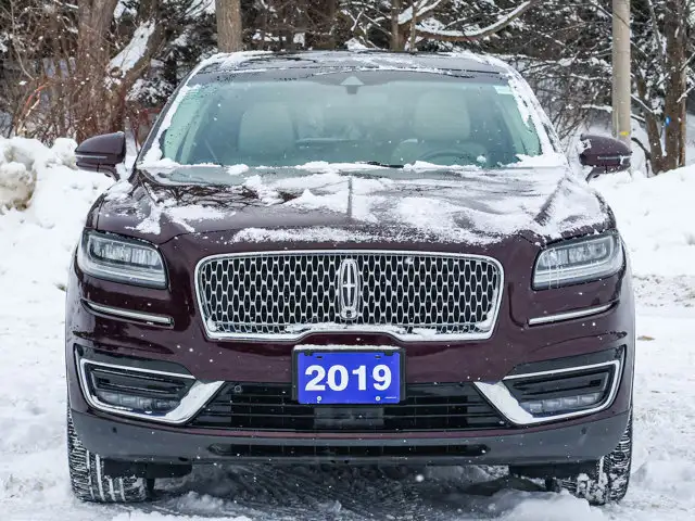 2019 Lincoln Nautilus Reserve- Pano Roof - Heated Vented Seats - Photo 5