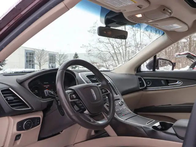 2019 Lincoln Nautilus Reserve- Pano Roof - Heated Vented Seats - Photo 21