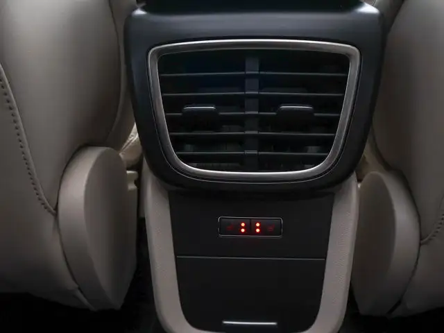 2019 Lincoln Nautilus Reserve- Pano Roof - Heated Vented Seats - Photo 39