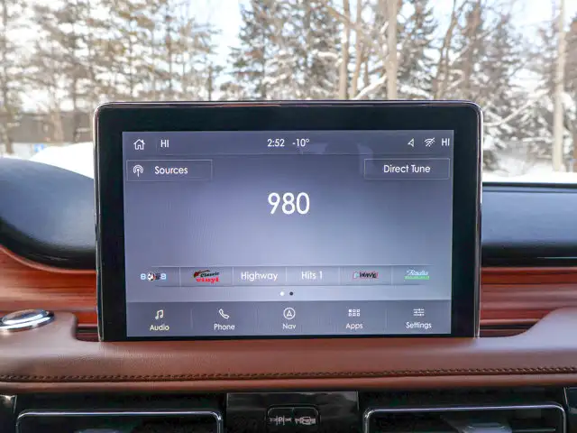 2023 Lincoln Aviator Reserve- Pano Roof - Heated Vented Seats - Photo 29