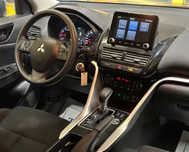 2024 Mitsubishi Eclipse Cross ES - BACKUP CAMERA! HEATED SEATS! - Photo 13