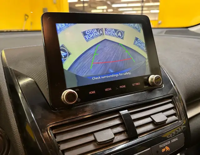 2024 Mitsubishi Eclipse Cross ES - BACKUP CAMERA! HEATED SEATS! - Photo 15