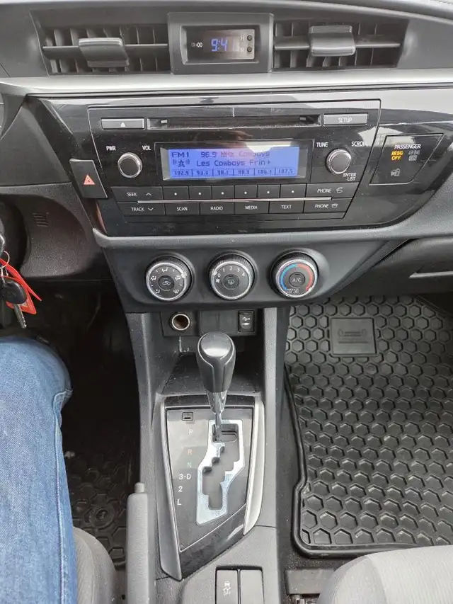 Toyota Corolla LE 2014 LE A/C FIABLE PNEUS HIVERS - Photo 19