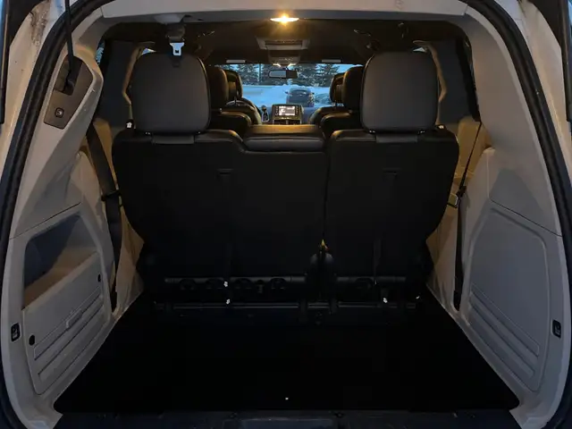 2015 Dodge Grand Caravan SXT PREMIUM PLUS | STOW N GO | NAVI | B - Photo 13