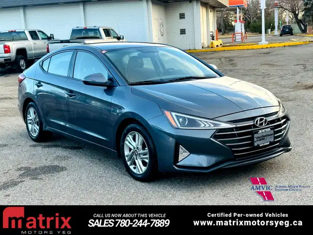 2020 Hyundai Elantra Limited - Photo 4