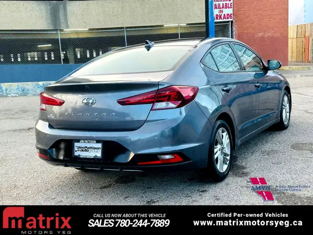 2020 Hyundai Elantra Limited - Photo 8