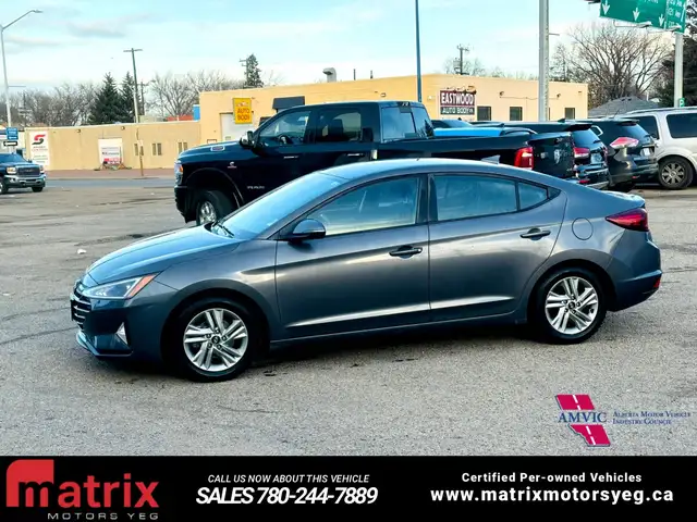 2020 Hyundai Elantra Limited - Photo 14