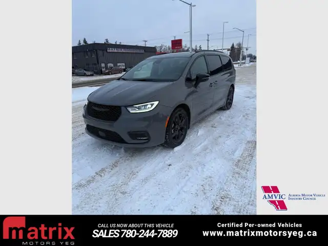 2025 Chrysler Pacifica Limited S - Photo 3