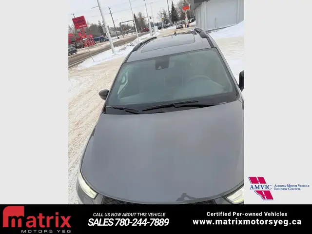 2025 Chrysler Pacifica Limited S - Photo 6