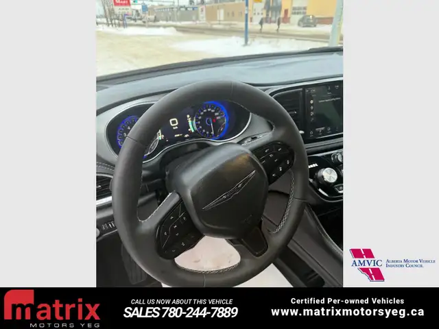 2025 Chrysler Pacifica Limited S - Photo 15