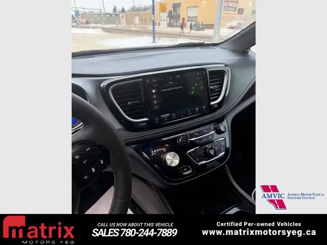 2025 Chrysler Pacifica Limited S - Photo 16