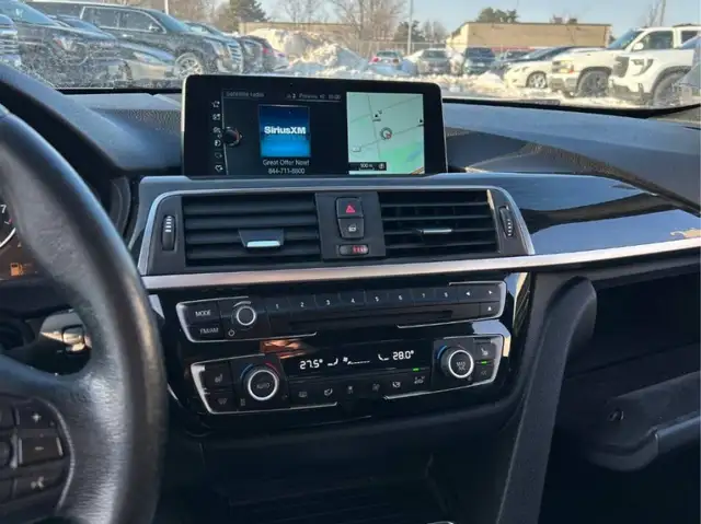 2017 BMW 3 SERIES  AWD  330I XDRIVE - Photo 11