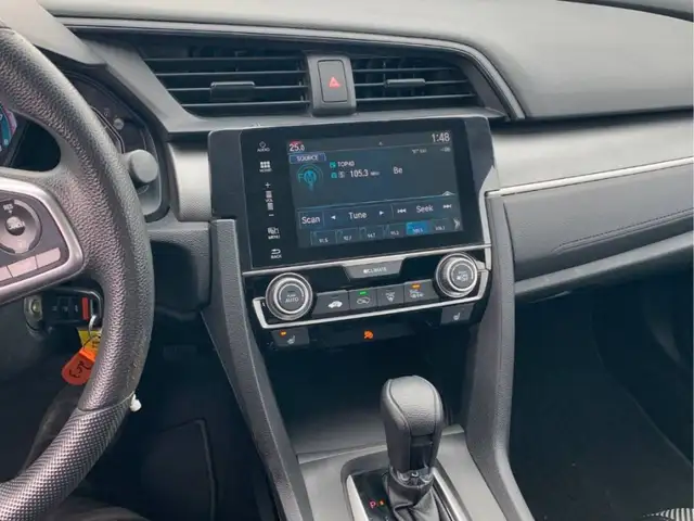 2017 HONDA CIVIC  MUST SEE LX - Photo 6