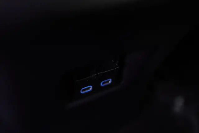 2022 Toyota RAV4 XLE, BSM, Sunroof, Apple carplay, - Photo 27