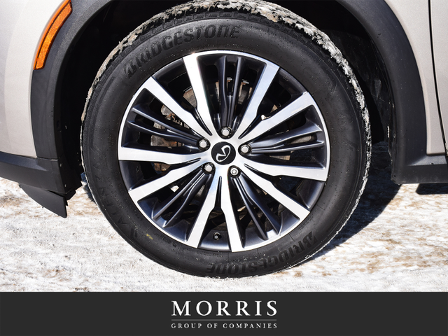 2022 INFINITI QX60 Sensory - Photo 8