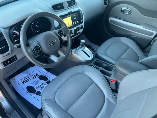2016 Kia Soul EV Luxury - Photo 9