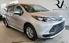 2025 Toyota Sienna HEV AWD 8 PASSAGER